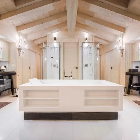 Migui Luxury Living & *****, Montana Apartamento